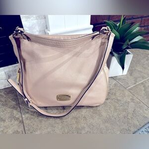 ❤️🌟Michael Kors MK shoulder Pebble Bag 🌟❤️